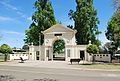 English: War memorial gates at Mansfield, Victoria