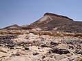 Menuha Formation and capping Mishash Formation south of Makhtesh Ramon.