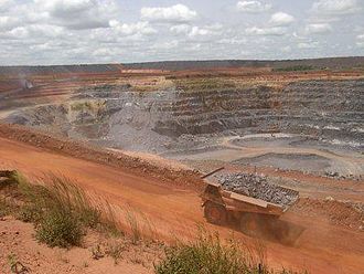 Gold Mine in Mali Mine Mali MORILA PerspectieTombereau.jpg