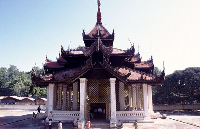 The big bell, Mingun, Myanmar – License image – 70240571 ❘ Image  Professionals