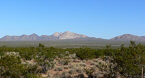 Newberry Mountains vanuit het westen 1.jpg