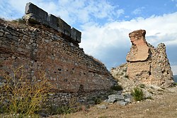 Nicaea's Byzantine fortifications, Iznik, Turkey (38459580376).jpg