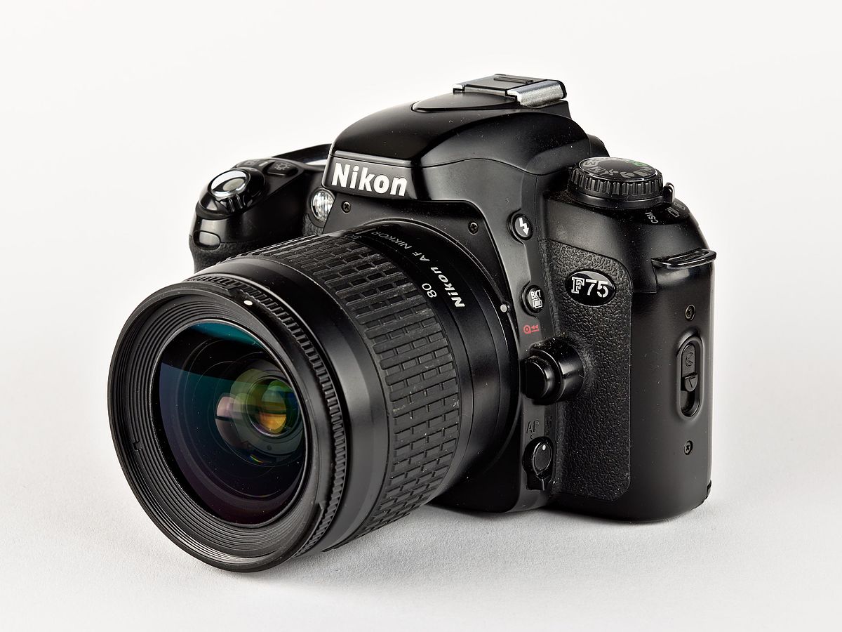 Nikon D750 - Wikipedia