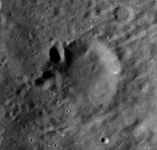 <span class="mw-page-title-main">Xenophon (crater)</span> Crater on the Moon