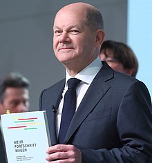 Olaf Scholz 2021-12-07 Unterzeichnung des Koalitionsvertrages der 20. Wahlperiode des Bundestages (cropped for ITN).jpg