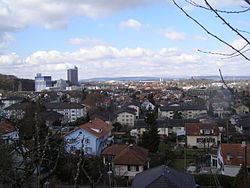 Ostermundigen on taajaan asuttu alue Bernin itäpuolella.
