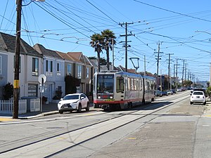 Outbound train at 46th Avenue and Vicente, June 2018.JPG