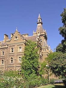 Ormond College (1879) University of Melbourne Parkville - University of Melbourne-Ormond College.jpg