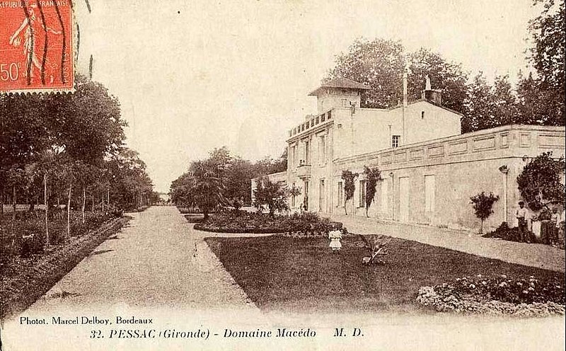 File:Pessac - domaine Macédo.jpg