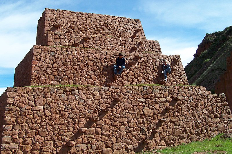 File:Pikillacta, Cuzco, Perú - panoramio.jpg