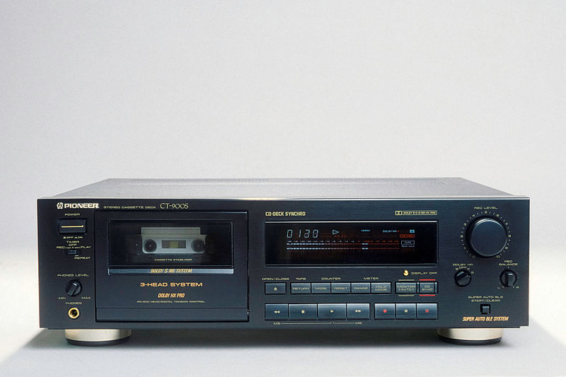 Adaptateur cassette — Wikipédia