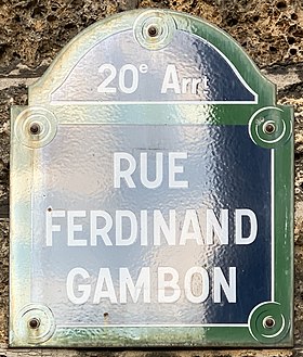 Voir la plaque.