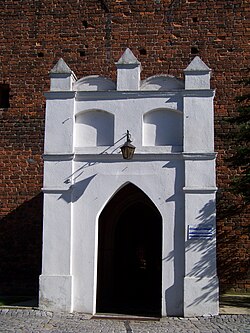 Pogorzela, wejście do kościoła pw. NSJ.jpg