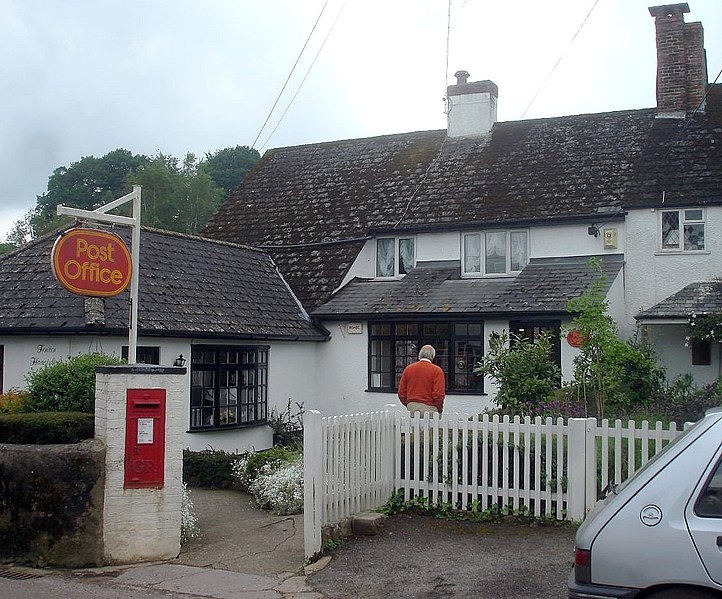 File:Post office at Fenniton, Devon. (2532615166) (2).jpg