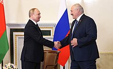 Alexander Lukashenko and Vladimir Putin on 25 June 2022 Putin-Lukashenko meeting (2022-06-25) 01.jpg