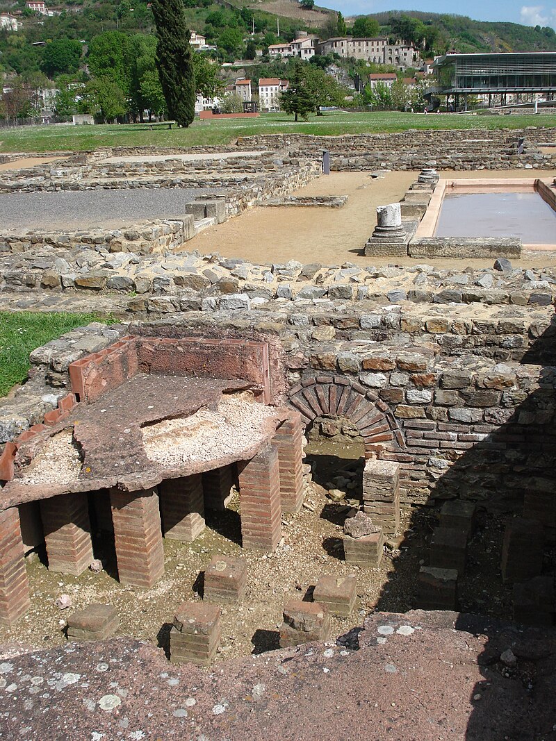 Gallo-Roman site of Saint-Romain-en-Gal with heating system with hot air circulation under the floor