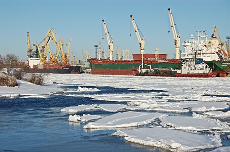 Большой порт Санкт-Петербург. 22 марта 2010 года