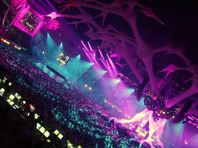 File:Sensation White 2008 Silvester - LTU Arena, Düsseldorf.jpg