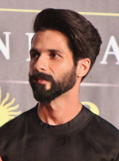 Shahid Kapoor Net Worth, Biography, Age and more