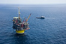 Shell Perdido spar platform Shell Perdido deepwater offshore production platform (51115227891).jpg