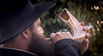 Shofar in Rosh Hashanah.jpg