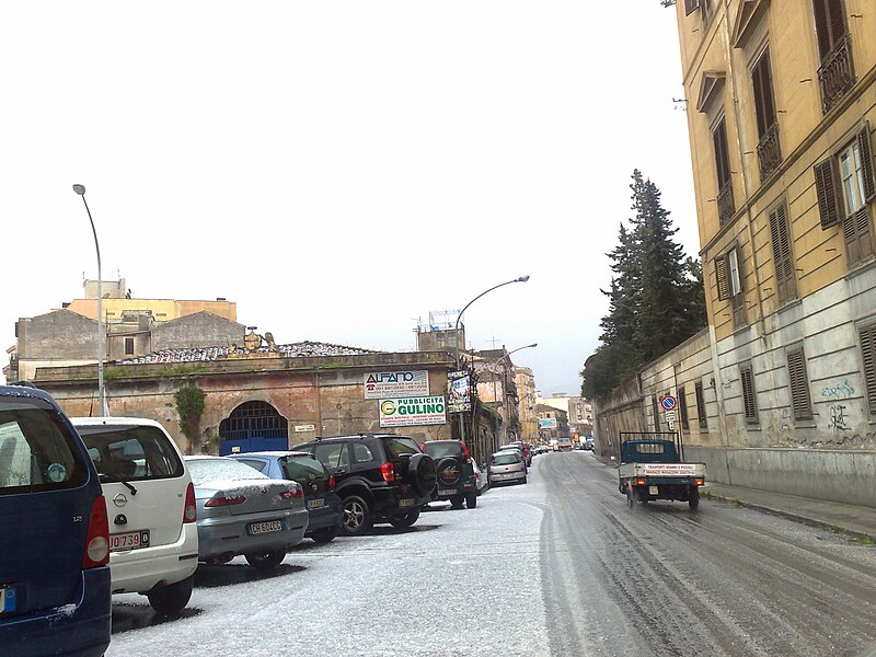 File:Snow in Palermo 3.jpg