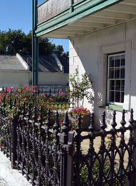 File:Somerset East Walter Battiss Art Museum front garden.JPG