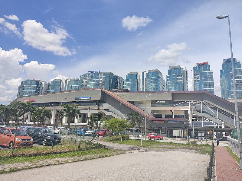 File:Subang Jaya station outview (220108).jpg