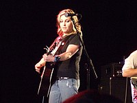 Sunny Sweeney performing.