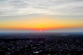 Sunrise over thar desert city Barmer.jpg