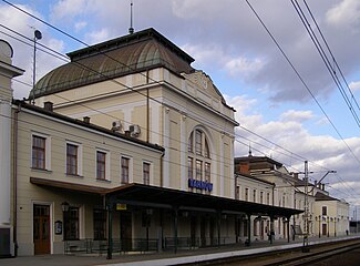 Вокзал з перонів (2011)