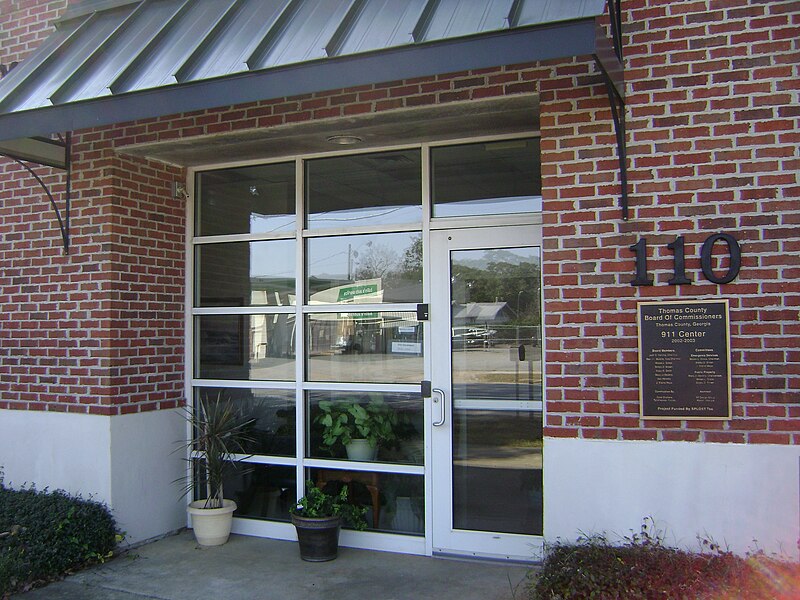 File:Thomas County 911 Center Entrance.JPG