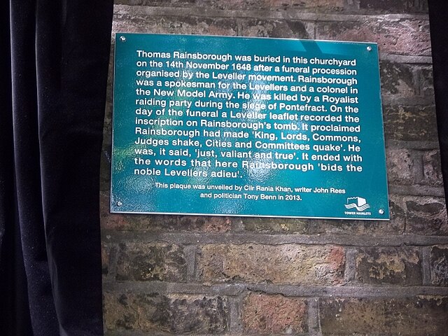 Plaque installed in Wapping 12 May 2013