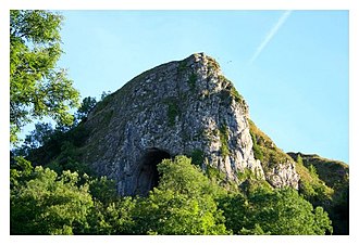 Thor's Cave Thor's Cave - geograph.org.uk - 558290.jpg