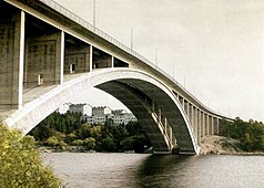 Tranebergsbron: Väg- och spårvägsbro mellan Kristineberg på Kungsholmen och Traneberg i Stockholm