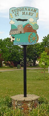 Signpost in Tuddenham UK TuddenhamStMary.jpg