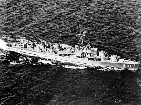 USS_Dyess_(DD-880)