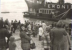 The Norderney, stranded after a storm on 2 April 1973 on the beach of Scheveningen. (photo: 7 April) Veronicagestrand.jpg