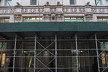 Entrance bays (9th and 10th from west) W 43 St Oct 2021 27.jpg