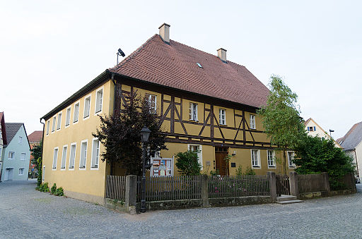 Wassertrüdingen, Kirchgasse 4-001