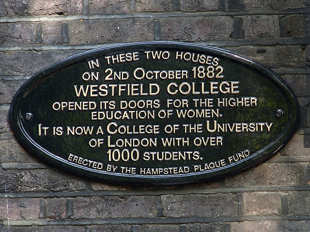 Plaque at 4 & 6 Maresfield Gardens, Hampstead