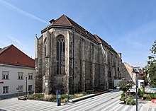 St. Peter an der Sperr Wiener Neustadt - ehemalige Klosterkirche der Dominikanerinnen (1).JPG