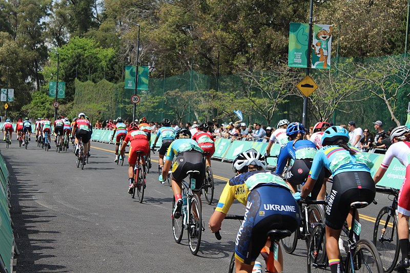 File:YOG2018 Cycling Women's Combined Criterium 46.jpg