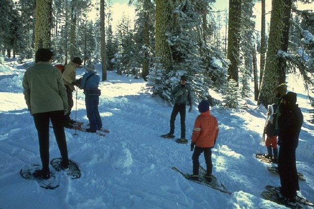 File:Yosemite_Winter_Hiking.jpg