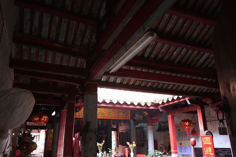 File:Zhangzhou Tongyuan Miao 20120225-4.jpg