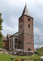 Vue de la tour du clocher et de l’ancienne entrée