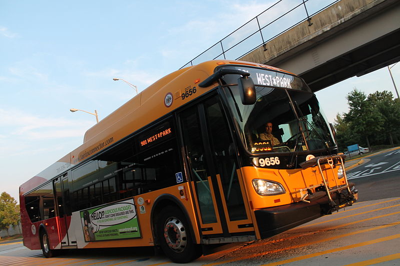 File:18.HerndonMonroeParkRide.HerndonVA.2September2013 (9715559550) (2).jpg