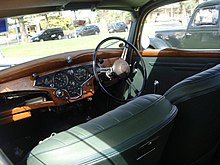 1947 sports saloon interior 1947 Rover 16HP P2 4 light (4499483517).jpg