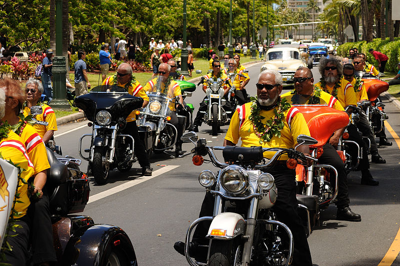 File:2012 King Kamehameha Parade (7435908336).jpg