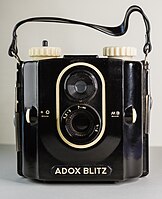 Rang: ohne Adox Rollfilm Boxkamera, Baujahr etwa 1950